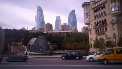 Про Баку